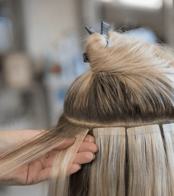 Extensions monteras i håret